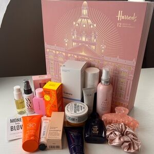 Harrods 12 Days Of Hair & Body Advent Calendar 2025
